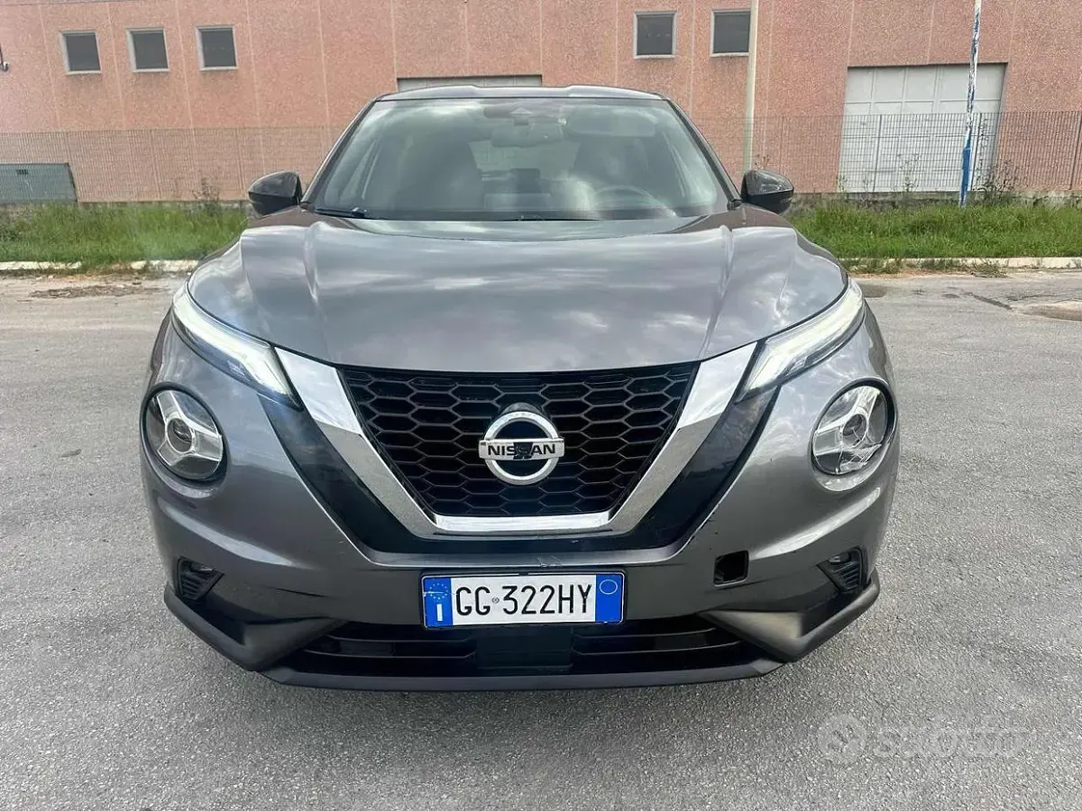 Occasion Nissan Juke N-Connecta 114 ch (83 kW) 2021 Gris SUV