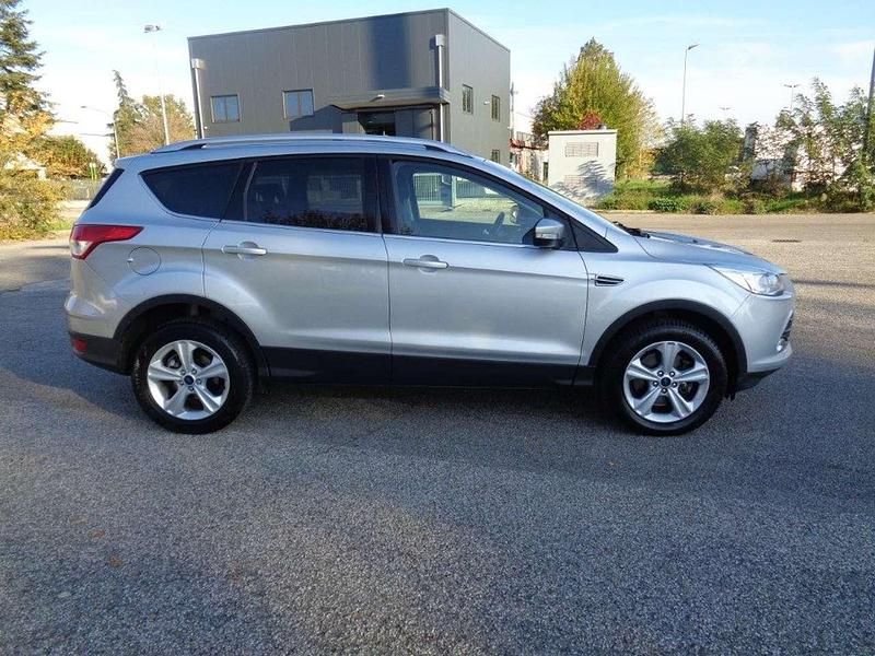 Usata Ford Kuga Titanium 150 CV (110 kW) 2016 Argento SUV