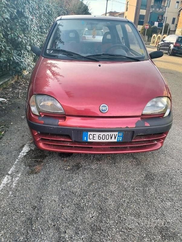 Usata Fiat 600 2002 Rosso Utilitaria