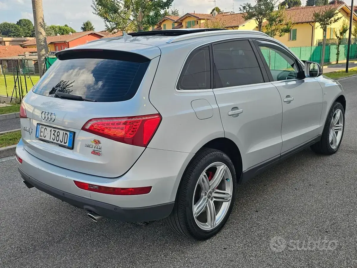 Usata Audi Q5 S-Line 239 CV (175 kW) 2010 Grigio SUV