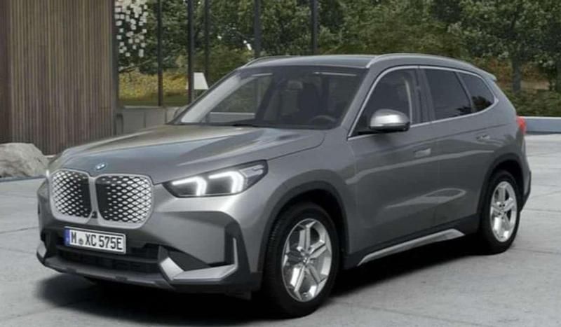 Usata BMW iX1 xLine 67 kW (92 CV) 2024 Argento SUV