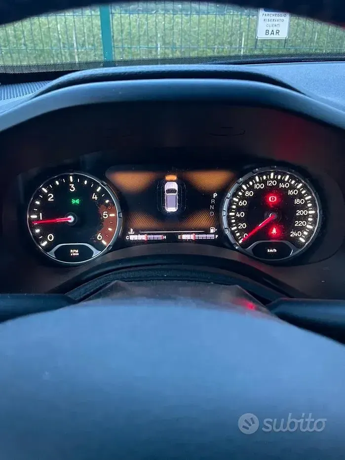 Usata Jeep Renegade 170 CV (125 kW) 2016 SUV