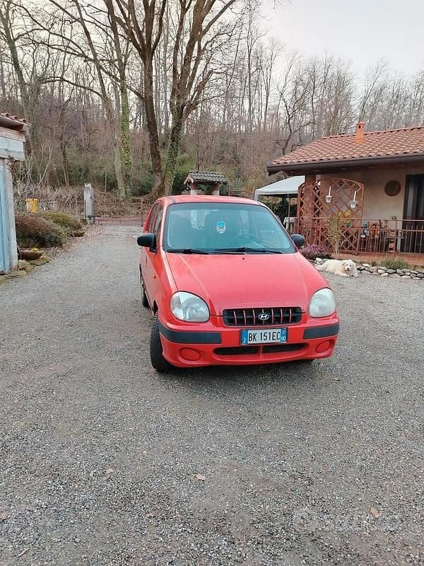 Usata Hyundai Atos 2001 Rosso Utilitaria
