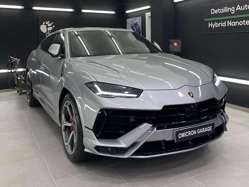Usata Lamborghini Urus 650 CV (478 kW) 2023 Argento SUV