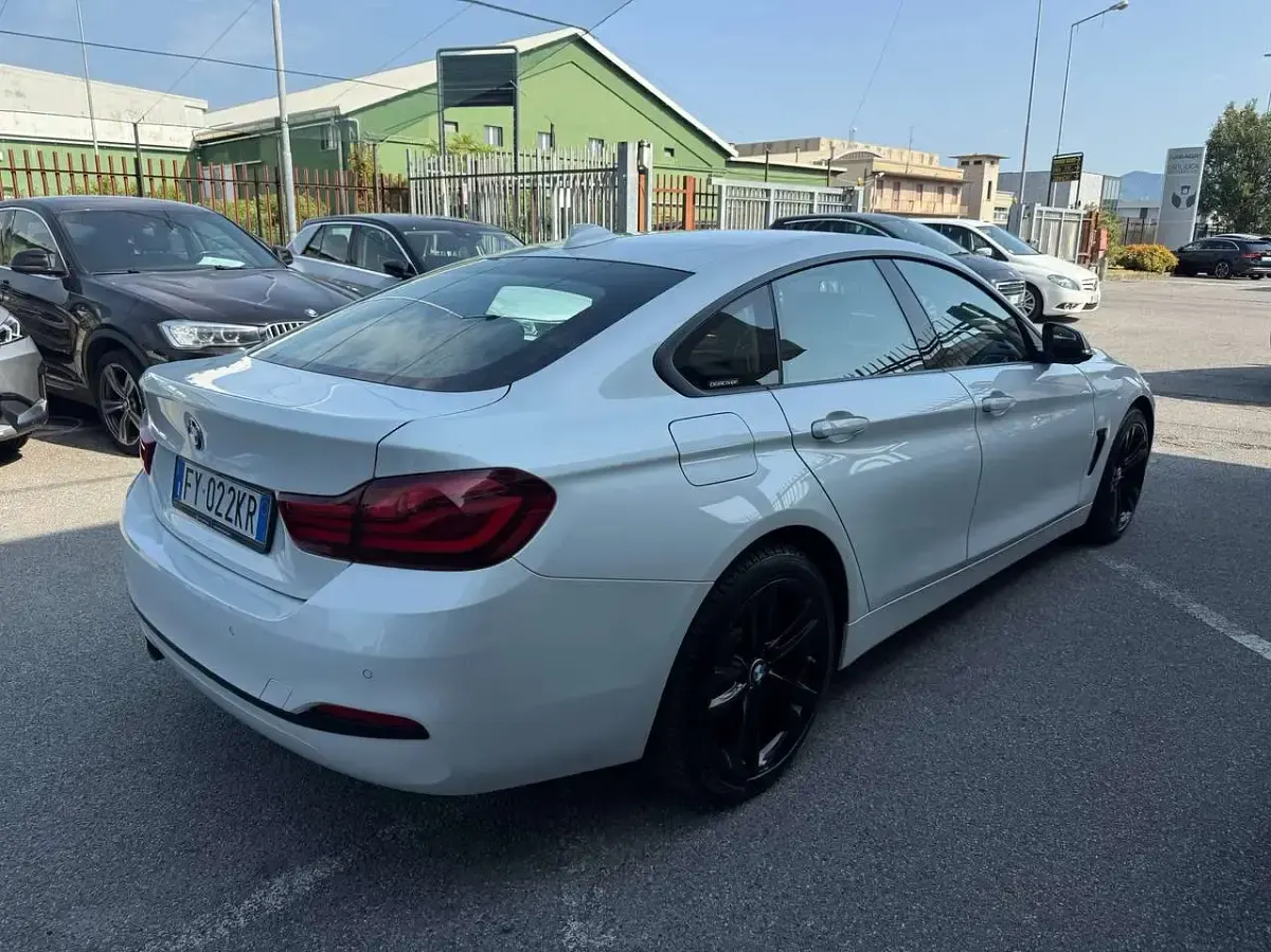 Usata BMW 420 Gran Coupé Sport Line 190 CV (139 kW) 2019 Bianco Coupé