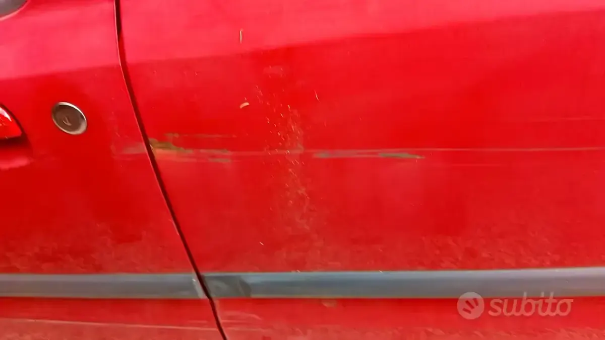 Occasion Opel Agila 60 ch (44 kW) 2004 Rouge Monospace