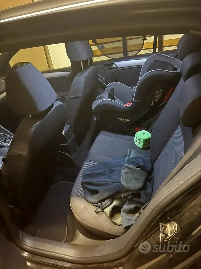 Usata VW Golf VI 122 CV (89 kW) 2011 Nero Coupé