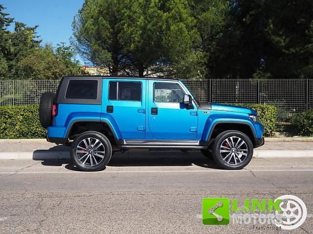 Usata ICH-X K2 162 CV (119 kW) 2024 Blu/azzurro SUV