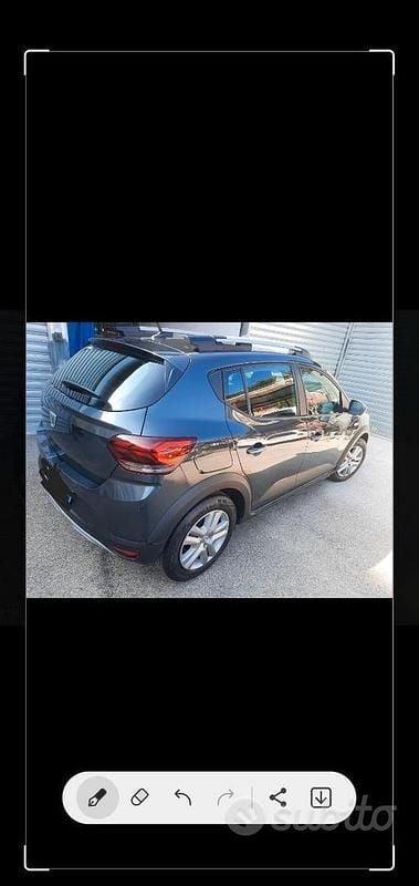 Usata Dacia Sandero Stepway 91 CV (66 kW) 2024 Grigio Berlina