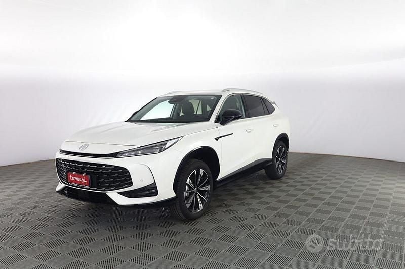Usata MG HS Luxury 170 CV (125 kW) 2025 Pearl white SUV