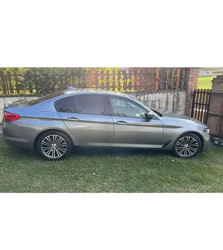 Usata BMW 520 Efficient Dynamics 190 CV (139 kW) 2017 Berlina