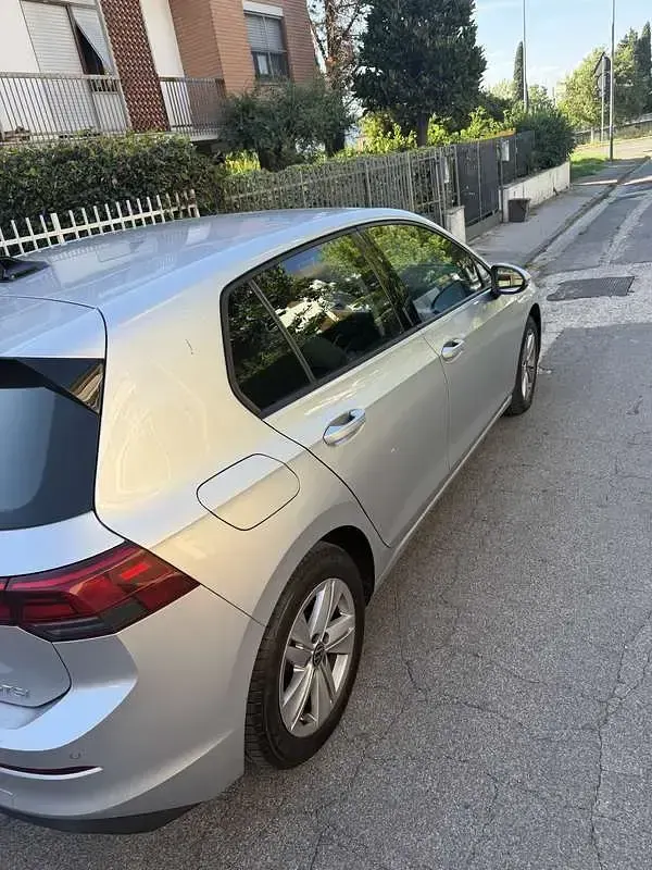 Usata VW Golf VIII Highline 101 CV (74 kW) 2024 Berlina