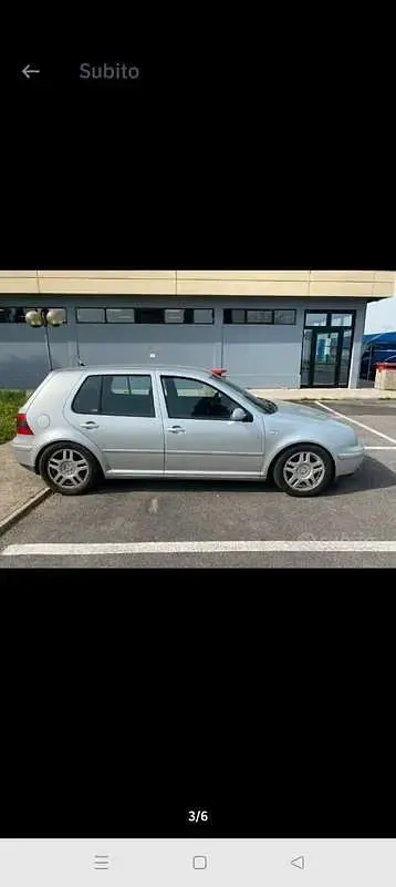 Usata VW Golf IV 105 CV (77 kW) 2002 Berlina