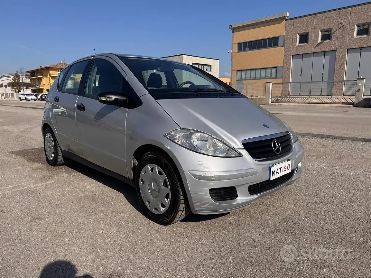 Usata Mercedes A160 Avantgarde 82 CV (60 kW) 2005 Grigio Berlina