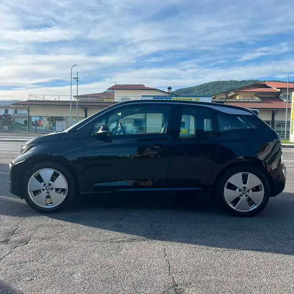 Usata BMW i3 75 kW (102 CV) 2018 Nero Utilitaria