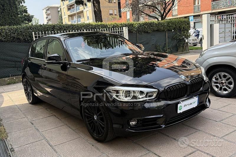 Usata BMW 118 Sport Line 150 CV (110 kW) 2019 Nero Utilitaria