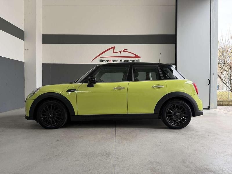 Usata Mini Cooper Business 136 CV (100 kW) 2023 Verde bicolore nero Utilitaria