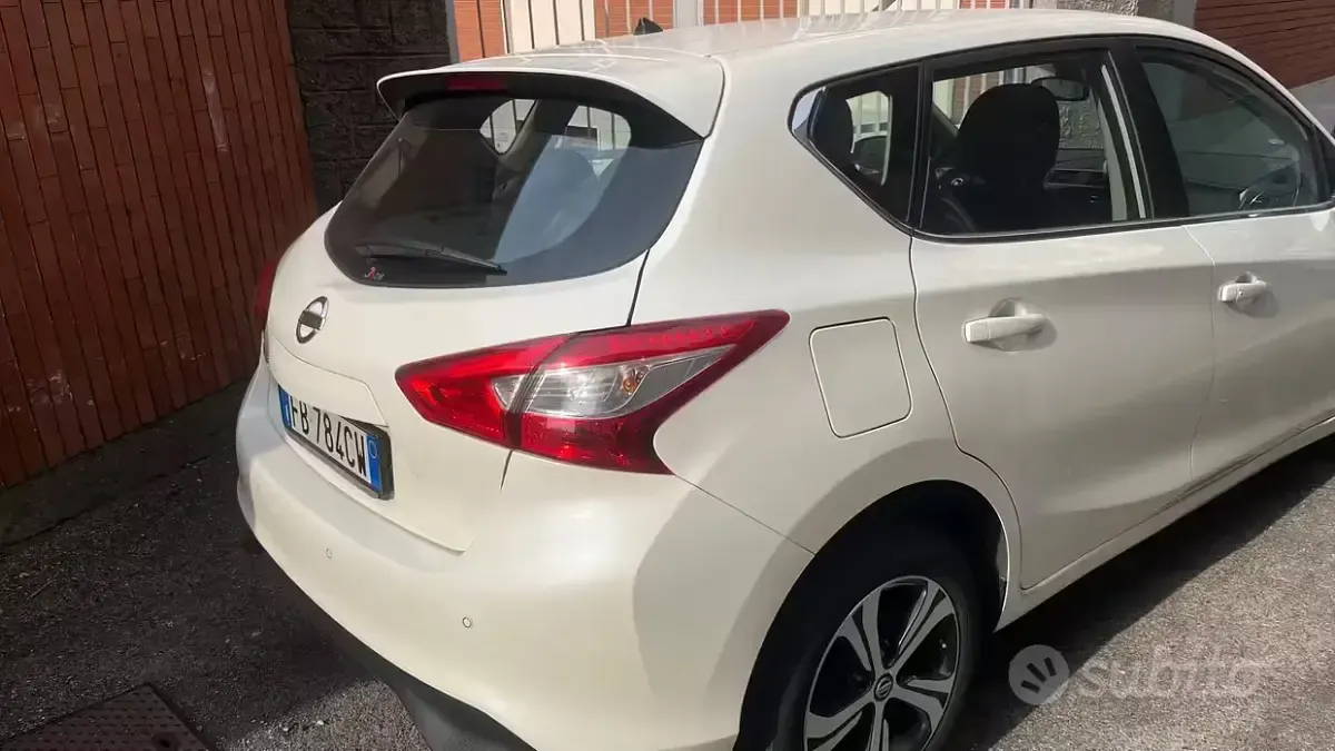 Usata Nissan Pulsar Acenta 116 CV (85 kW) 2015 Bianco Utilitaria