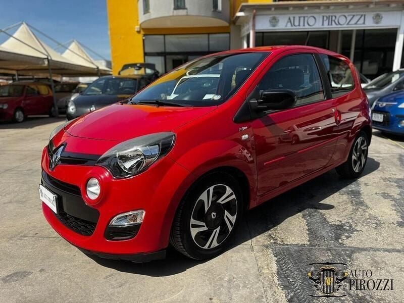 Rosso Usata 2014 Renault Twingo Due volumi | 6000 € - Immagine 1/4