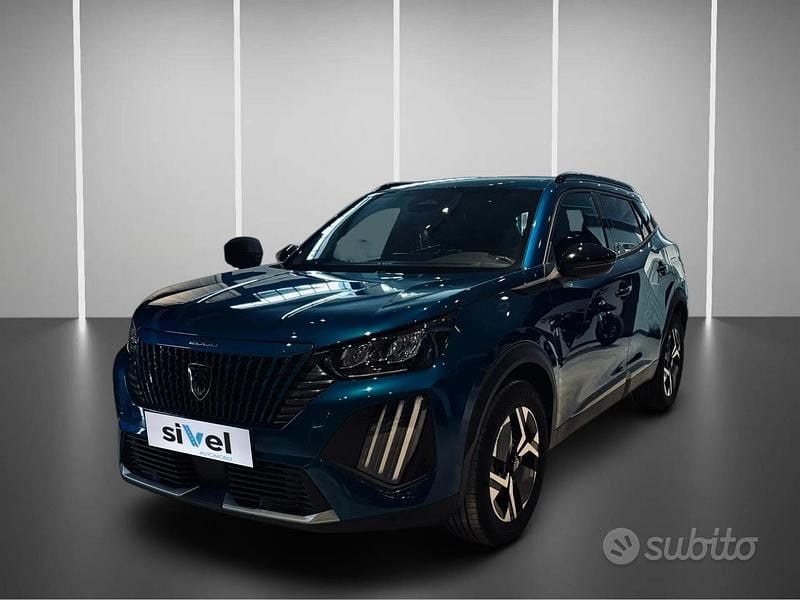 Usata Peugeot 2008 Allure 131 CV (96 kW) 2025 Blu SUV