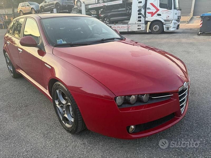 Usata Alfa Romeo 159 Super 136 CV (100 kW) 2011 Station wagon