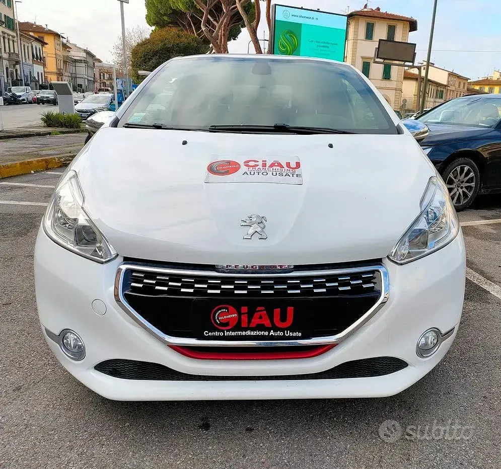 Usata Peugeot 208 GTi 200 CV (147 kW) 2014 Bianco Utilitaria
