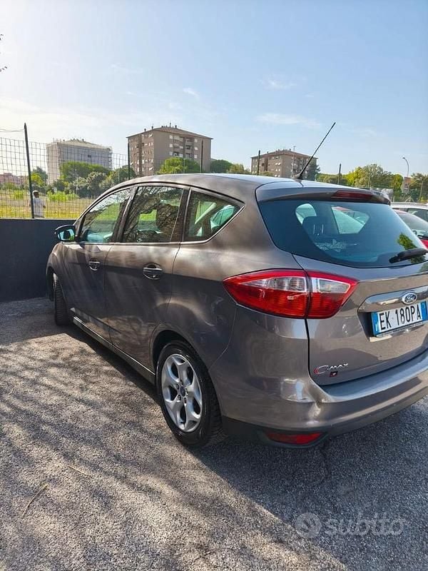 Usata Ford C-MAX 115 CV (84 kW) 2011 Grigio Monovolume