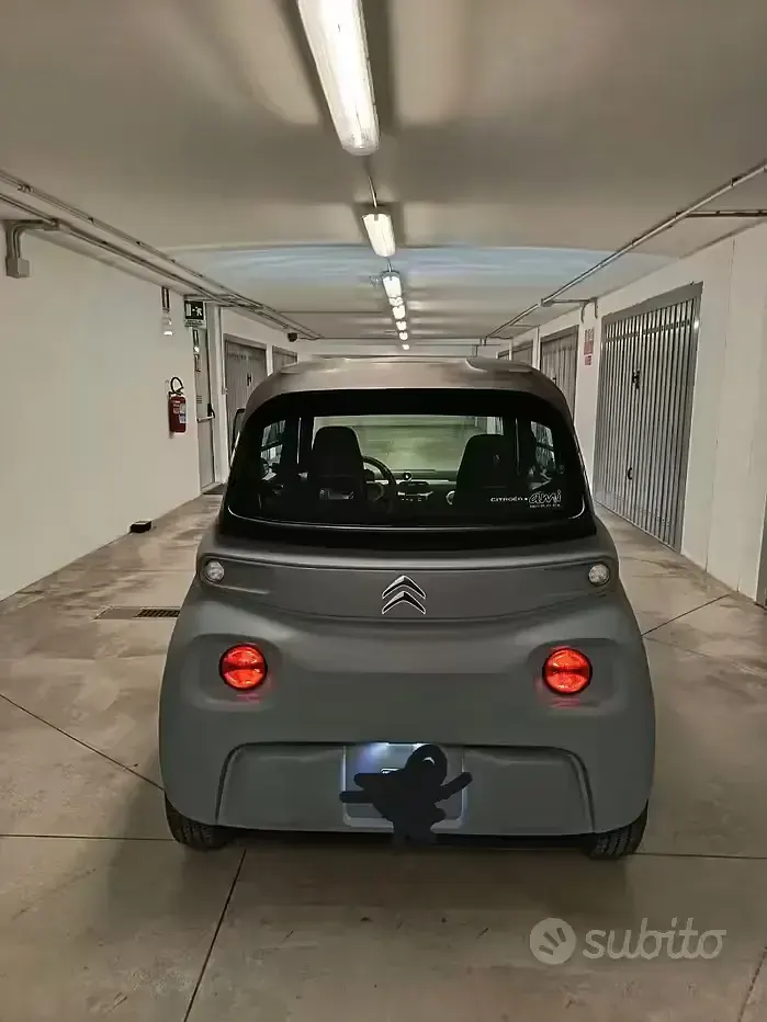 Usata Citroën AMI 2023 Grigio Berlina