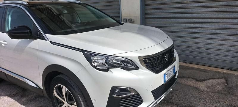 Usata Peugeot 3008 Access 131 CV (96 kW) 2018 Bianco SUV