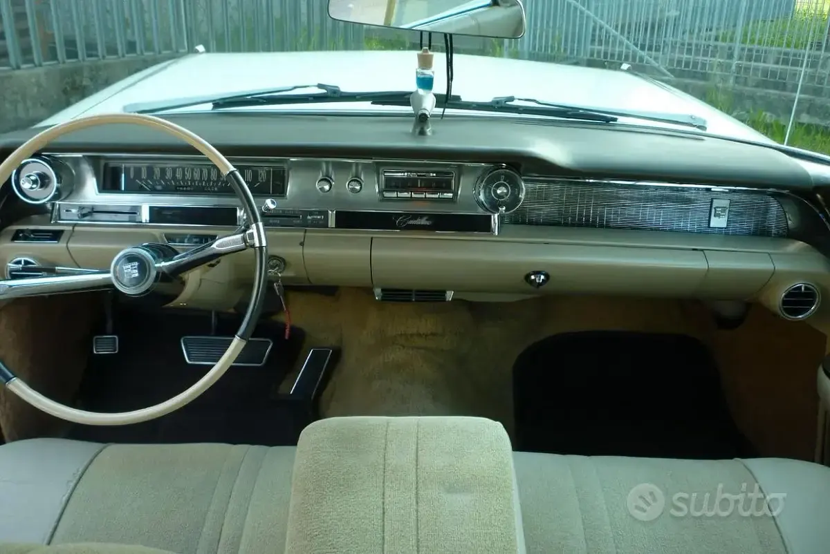 Usata Cadillac Deville 329 CV (241 kW) 1960 Bianco Berlina