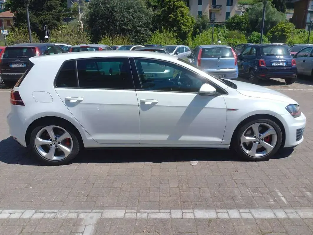 Usata VW Golf VII GTI 220 CV (161 kW) 2015 Bianco Berlina