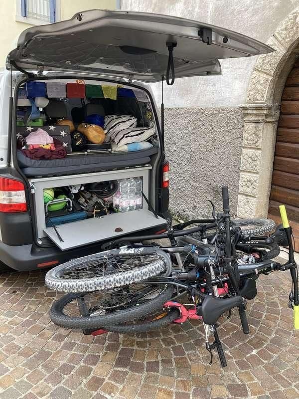 Begagnad VW Transporter California 140 HK (102 kW) 2014 Van