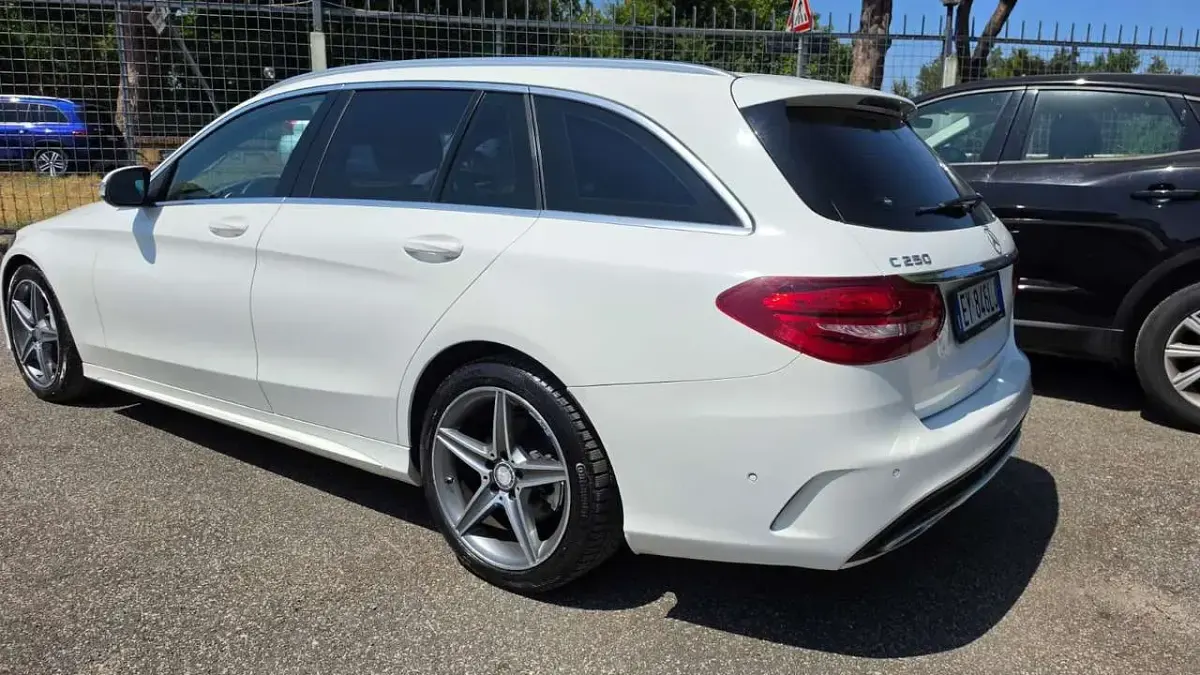 Usata Mercedes C250 Premium 204 CV (150 kW) 2015 Bianco Station wagon