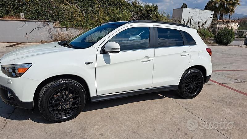 Usata Mitsubishi ASX Intense 150 CV (110 kW) 2011 Bianco SUV