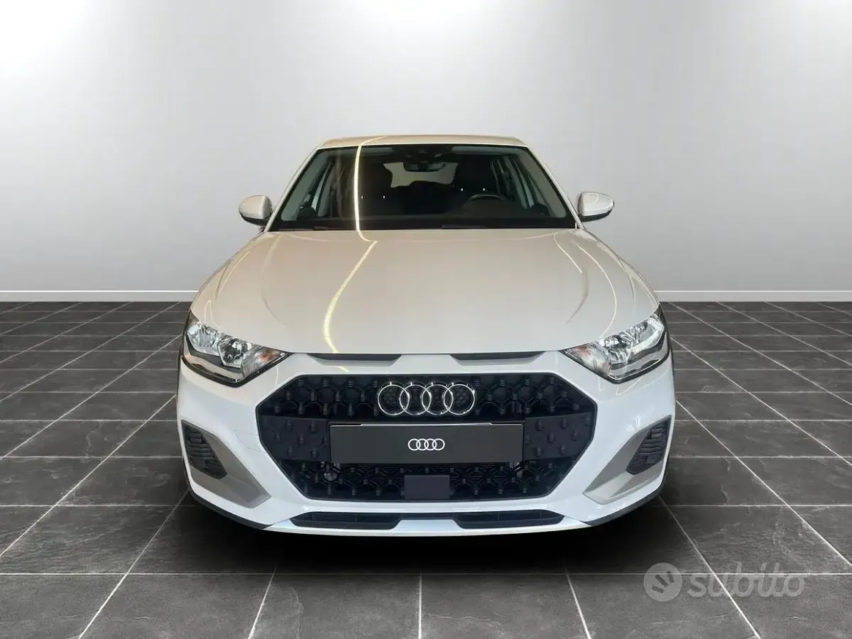 Usata Audi A1 Admired 95 CV (69 kW) 2022 Bianco SUV