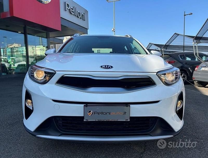 Usata Kia Stonic Style 110 CV (80 kW) 2018 Bianco SUV