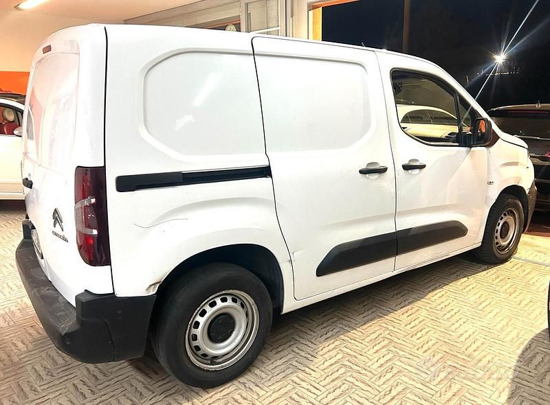 Usata Citroën Berlingo 76 CV (55 kW) 2020 Bianco Monovolume