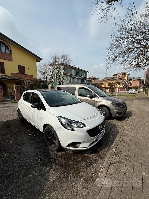 Usata Opel Corsa Edition 90 CV (66 kW) 2018 Bianco Utilitaria
