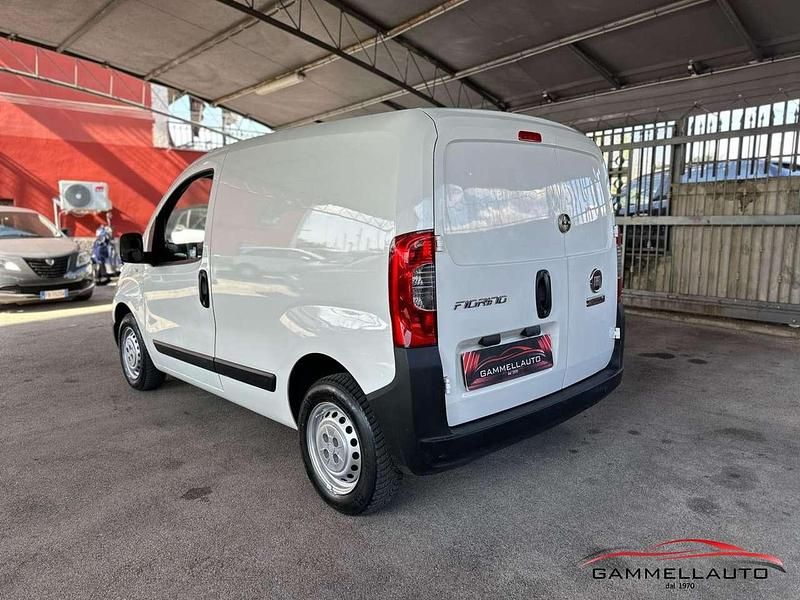 Usata Fiat Fiorino 80 CV (58 kW) 2018 Bianco Monovolume