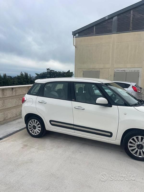 Usata Fiat 500L 85 CV (62 kW) 2014 Bianco Monovolume