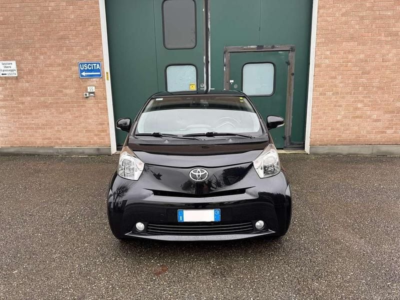 Usata Toyota iQ 68 CV (50 kW) 2009 Other Utilitaria