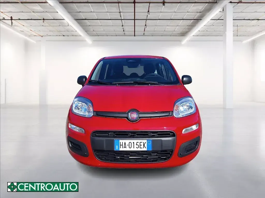 Usata Fiat Panda S 70 CV (51 kW) 2025 Rosso pastello Utilitaria