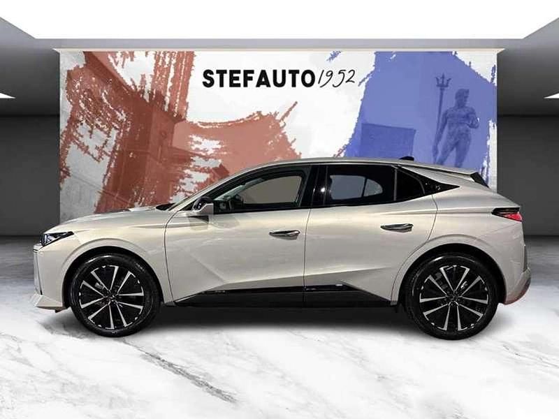 Nuova DS Automobiles DS4 2026 Grigio cristallo Berlina