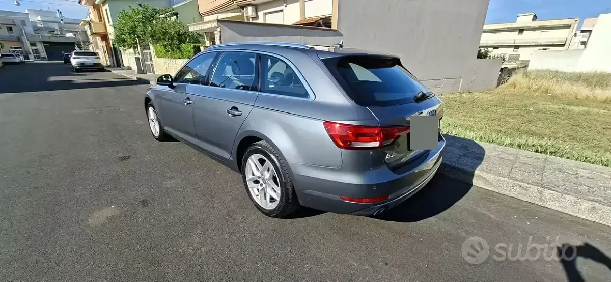 Usata Audi A4 150 CV (110 kW) 2018 Grigio Station wagon