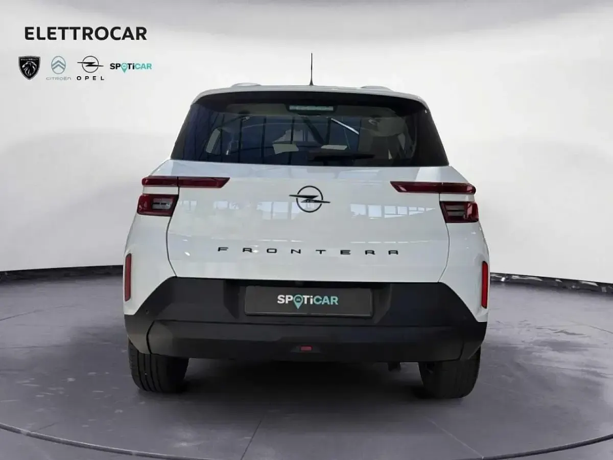 Usata Opel Frontera Edition 145 CV (106 kW) 2025 Bianco SUV