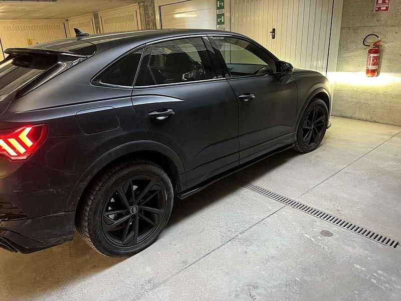 Usata Audi Q3 Sportback S-Line 200 CV (147 kW) 2021 Nero SUV