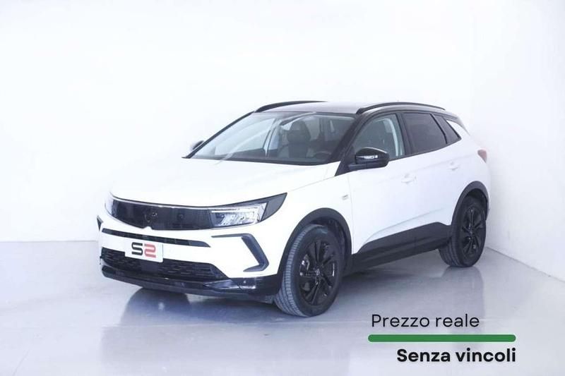 Usata Opel Grandland X GS Line 131 CV (96 kW) 2022 Bianco SUV