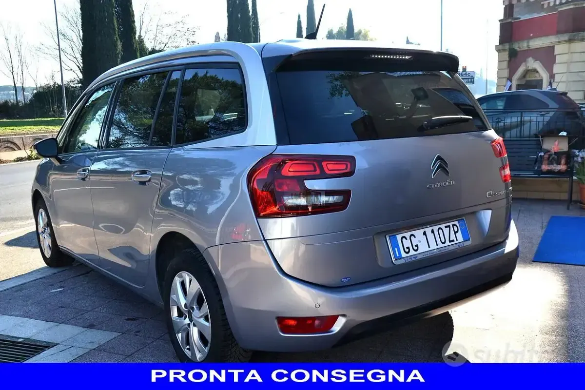 Usata Citroën C4 SpaceTourer Business Class 131 CV (96 kW) 2021 Grigio Monovolume