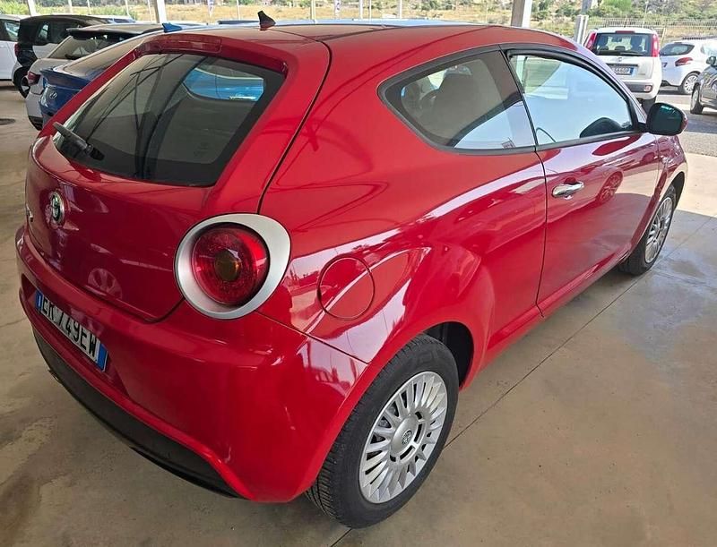 Usata Alfa Romeo MiTo Super 70 CV (51 kW) 2013 Rosso Utilitaria