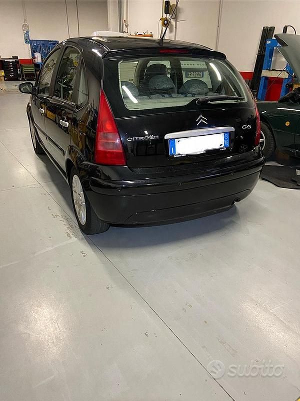Usata Citroën C3 Exclusive 73 CV (53 kW) 2004 Nero Berlina